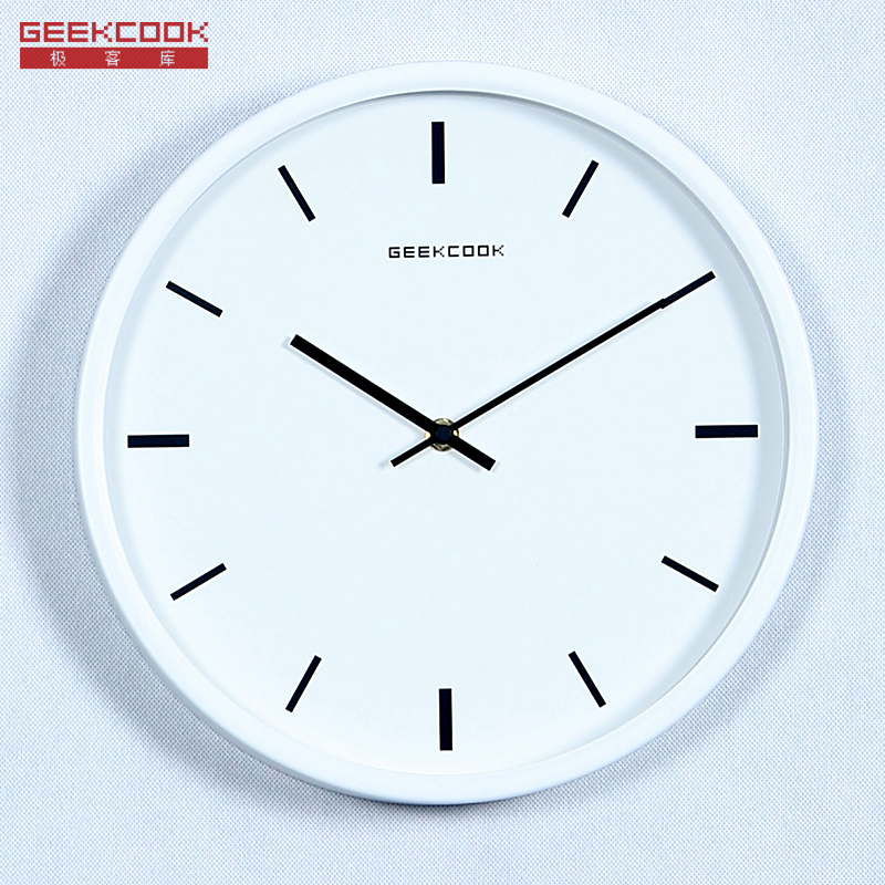 极客库GEEKCOOK圆形金属石英钟表卧室现代简约创意12英寸30.5CM挂钟客厅静音时尚挂表GK110248高清大图