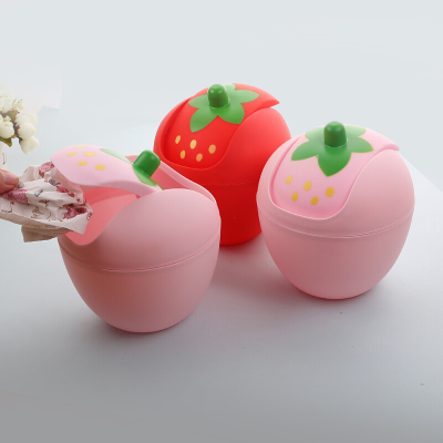 洋子(YangZi)可爱草莓迷你垃圾桶 桌面摇盖收纳桶 创意办公桌塑料储物盒小纸篓 粉色