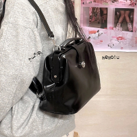 闪电客黑色双肩包包女士真皮斜挎包女包高级感小众背包