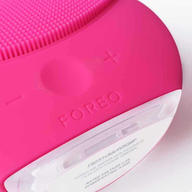 FOREO 斐珞尔 Luna mini2 洁面仪露娜二代洗脸仪毛孔清洁器 玫红色(亚洲版)官网两年包换