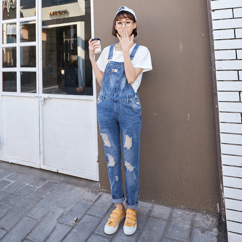 薇侣2017新品新款无弾大码破洞四季可穿水洗牛仔背带长裤女