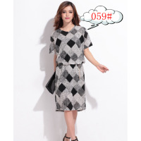 薇侣2017新品夏欧洲站大码胖女装几何图镂空中长款短袖连衣裙透视装时尚
