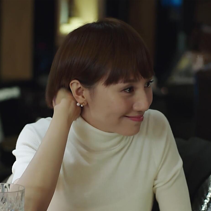 828新款我的前半生明星同款唐晶袁泉同款白色中袖高领薄款毛衣针织衫