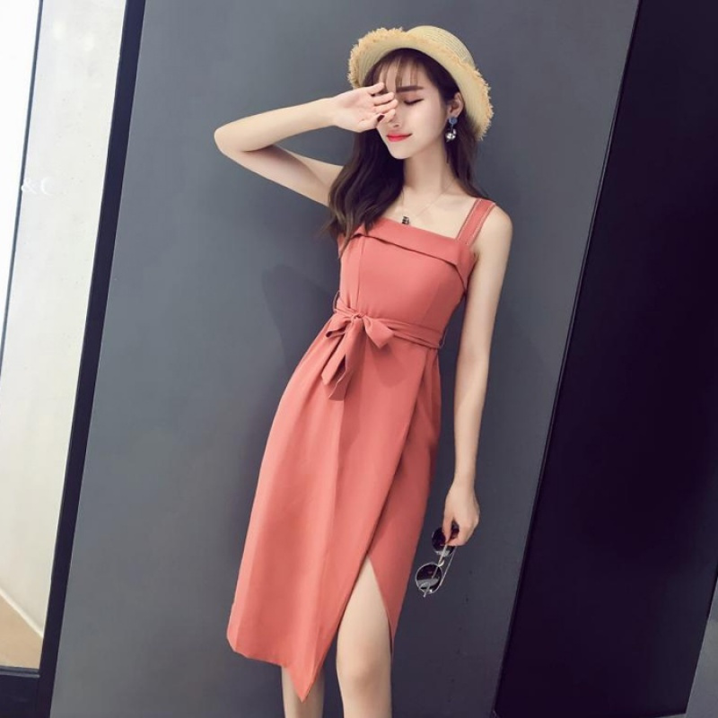 新款韩版裙子潮2017夏季新款时尚收腰吊带裙女装气质中长款开叉连衣裙