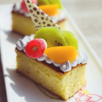 [易购新人专享]日照苏宁诺富特酒店洋槐蜜蛋糕一块