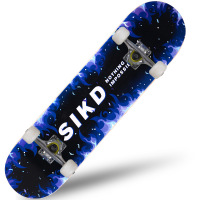 闪光四轮滑板双翘板公路刷街成人滑板儿童4轮专业枫木代步滑板车