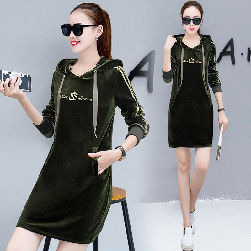 长袖连衣裙女春秋装新款韩版宽松显瘦连帽金丝绒大码休闲短裙