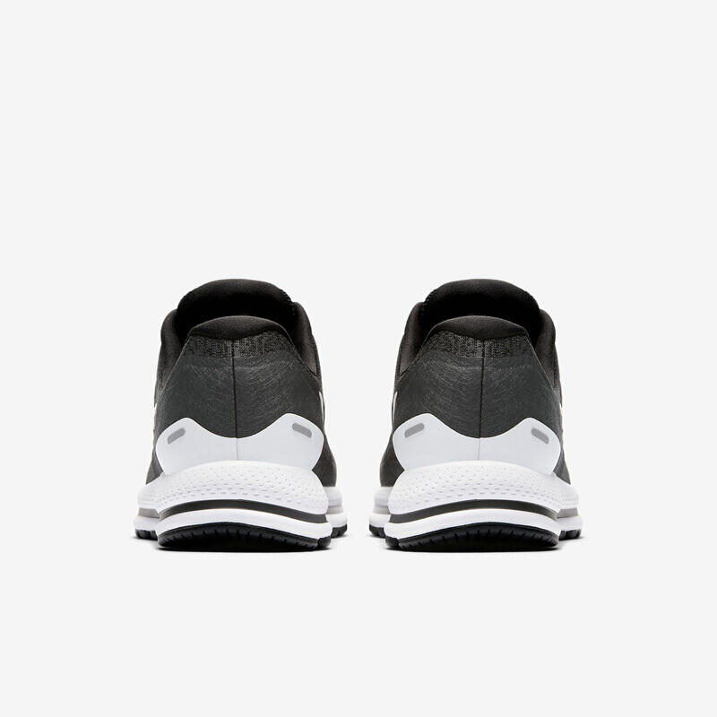耐克NIKE男鞋2017冬季新款AirZoom缓震耐磨运动跑步鞋922908-001 WT