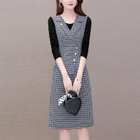 迪鲁奥(DILUAO)假两件西装领小香风中年妈妈长袖冬季新款打底过膝裙子