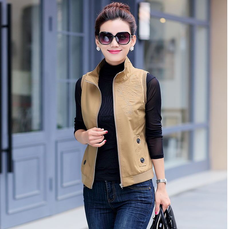 902新款2017春秋装新款妈妈装修身短款外套中老年人女式马甲背心坎肩