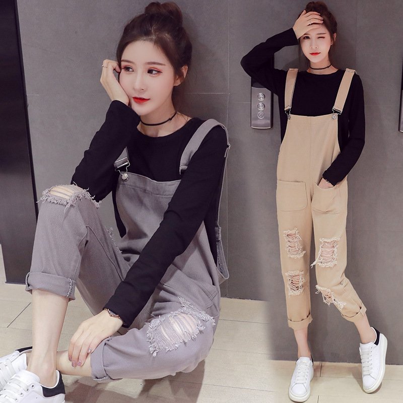 顺崇2017秋季质感灰色磨破牛仔孕妇背带裤+黑色纯棉T恤套装