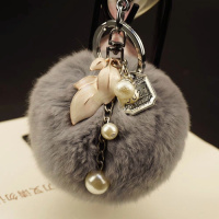 qma新款韩国优质獭兔毛球白色树叶汽车挂件钥匙扣女珍珠挂坠包包挂件包邮