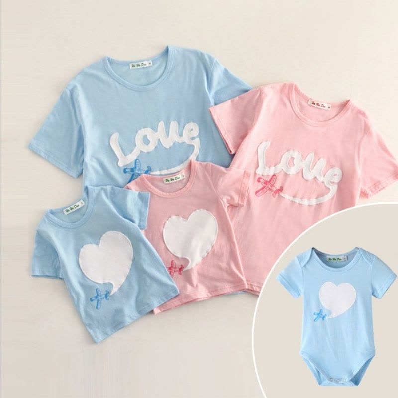 qma新款蓝色短袖T恤亲子装百天照婴儿宝宝爬服 一家三口全家装粉色上衣定制图片