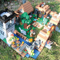 群隆QUNLONG 兼容乐高积木我的世界玩具城镇房子男女孩拼装塑料6-14岁 单盒随机 送神龙