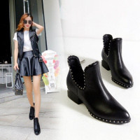 CAETIENT2017秋季女士真皮短靴子韩版尖头中跟及裸靴粗跟铆钉踝靴马丁矮靴黑色