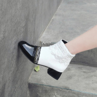 韩版蕾丝花边甜美短筒短靴子中跟粗跟马丁靴秋冬欧美拼色女靴子