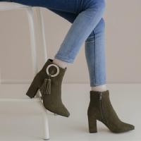 流苏短靴女粗跟真皮磨砂靴子2017新款踝靴中跟尖头单靴潮女靴子