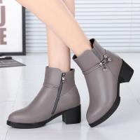 秋冬新款中年女士短靴真皮中跟粗跟加绒皮靴羊毛棉皮鞋韩版妈妈鞋