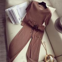 夏季新款v领短袖百褶竖条T恤加穿孔系带松紧腰阔腿七分裤两件套装