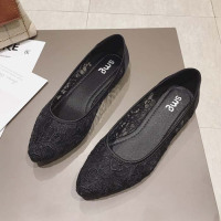 林先森2021春夏季新款大码女鞋镂空凉鞋舒适透气上班网面工鞋尖头平底鞋凉鞋