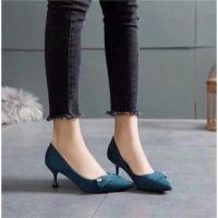 林先森2020春秋新款网红女鞋子高跟鞋女细跟尖头中跟百搭职业工作女单鞋凉鞋