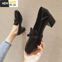 林先森代购 潮牌粗跟单鞋女2021春季新款百搭英伦小皮鞋蝴蝶结中跟休闲乐福鞋休闲鞋