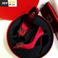 林先森婚鞋女2021年新款5cm红色秀禾细跟高跟鞋水晶新娘平底绿色单鞋女休闲鞋