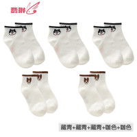 时尚少女街头狗狗印花短中筒棉袜透气日系学生高中 费琳丝袜/打底袜/袜
