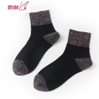袜子女薄款金银丝时尚韩版中筒袜ins潮亮丝复古 费琳