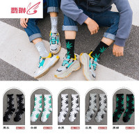 袜子男士中筒长袜潮流夏天透气ins潮枫叶长筒篮球薄款 费琳