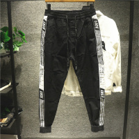 新款Hi 黑色秋季款男士运动休闲裤男侧边文字白色条纹松紧腰束脚裤