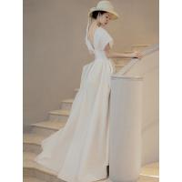 新款轻婚纱小个子赫本日常旅拍齐地复古领证白色缎简约小礼服