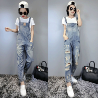 欧洲站2019春新款欧货街拍牛仔裤水洗浅色破洞两面穿牛仔背带裤女麦瑞思(MAR PAIRS)