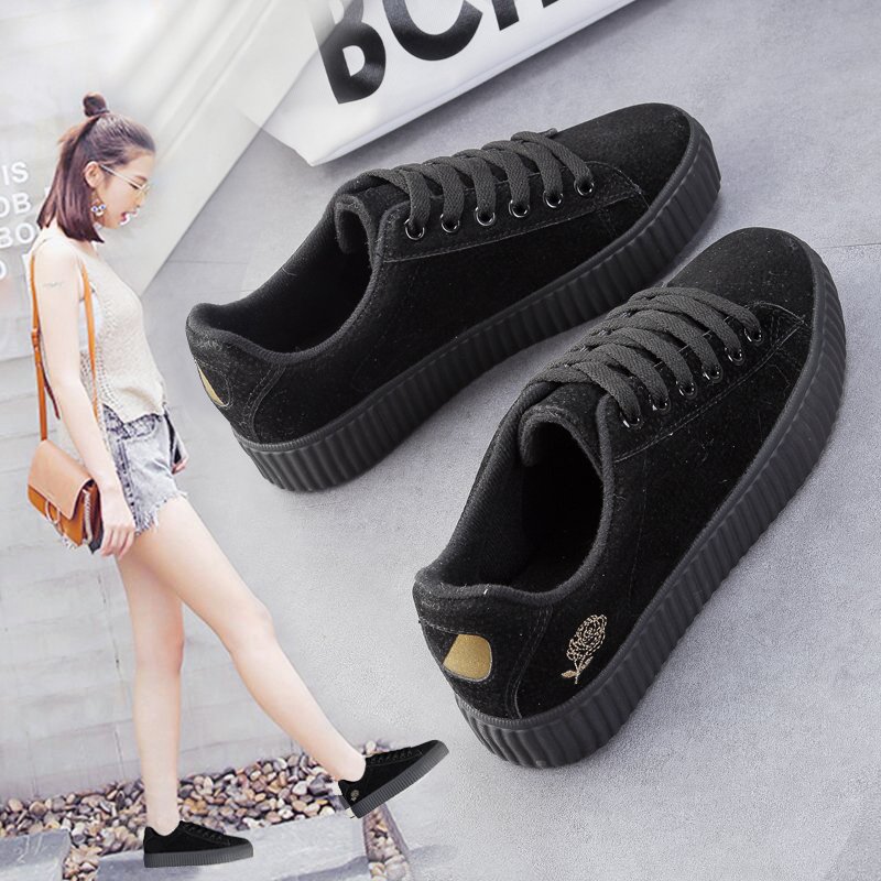 2017秋冬新款二棉鞋韩版百搭休闲鞋女帆布鞋学生厚底刺绣黑色板鞋