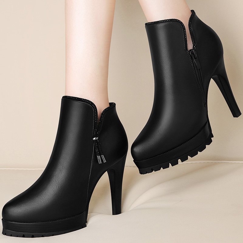 细跟防水台短靴2017秋冬新款韩版百搭尖头高跟英伦风马丁靴冬鞋女