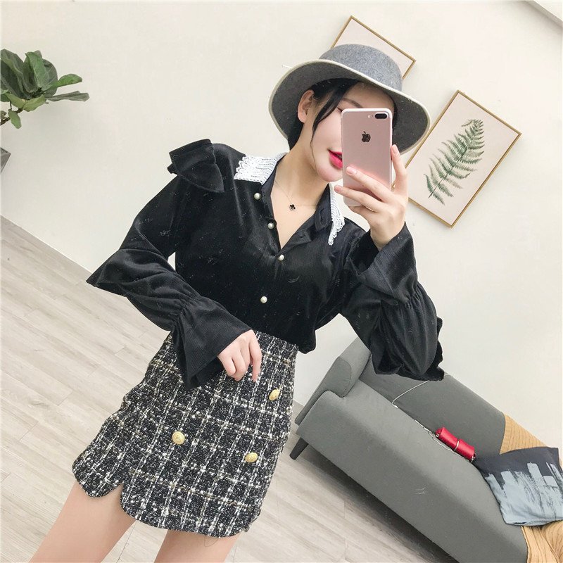 冬装新款套装女韩版名媛气质丝绒喇叭袖衬衫高腰双排扣短裙套装裙