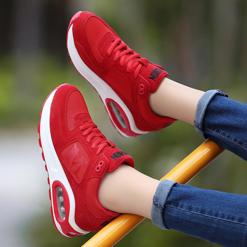 软妹运动鞋冬季2018新款春季韩版百搭红色气垫鞋2017休闲跑步女鞋