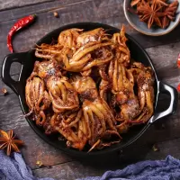 铁板麻辣鱿鱼须 麻辣八爪鱼零食鱿鱼丝仔足香辣即食小吃 麻辣500g