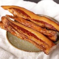 正宗特产五花土猪后腿腊肉500g农家猪肉柴火烟熏咸肉 五花腊肉[几乎全肥] 2斤