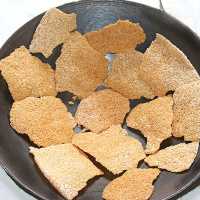 农家手工锅巴大锅非油炸大米零食小吃柴火土灶烤