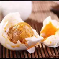 土法盐水腌制红心流油小规格初生鹅蛋 咸鹅蛋[90克-110克]初生蛋 12枚实惠