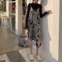 洛芊早春复古韩版绒面黑色花朵印花宽松带内衬中长款V领吊带裙女