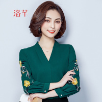 洛芊春装新款韩范V领绣花衬衫女装长袖宽松百搭显瘦时尚雪纺衫上衣潮