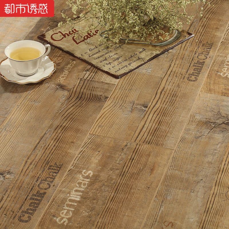 12mm个性灰色咖啡深色强化复合木地板仿古复古法式做旧字母工作室12mm厚度20361㎡都市诱惑图片