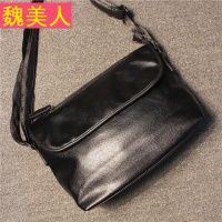 2018新款软皮男士单肩包 潮男复古日韩斜挎包 休闲男士背包机车包