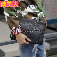 手拿包 男包青年小包 潮流铆钉鬼头皮质手拿包 时尚ipad单肩包潮