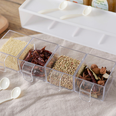 创意家居厨房多功能4格透明带勺子调味品收纳盒调料盒调味罐套装