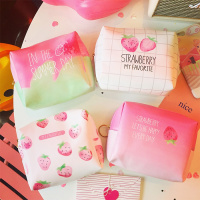 拉面丸子卡通粉色草莓少女心原宿软妹日系女学生化妆包洗漱收纳包（请先与客服确认再下单）