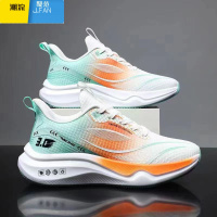 聚范2024春季新款男鞋轻便跑步鞋男透气网面运动鞋学生鞋子男士休闲鞋