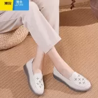 聚范妈妈鞋夏季凉鞋软底女舒适皮鞋中年中老年老人防滑新款牛筋底单鞋